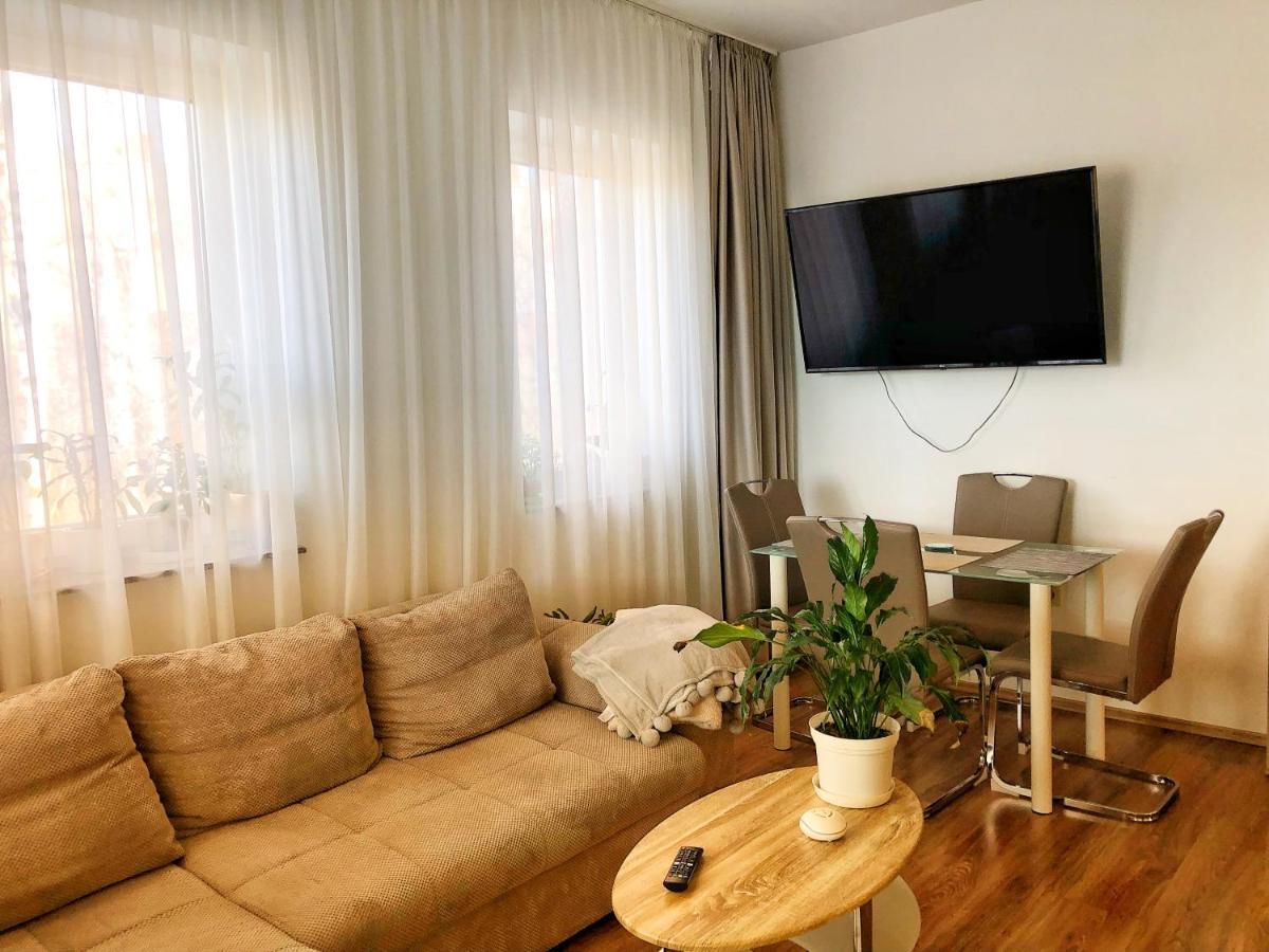 Boro Apartman Tiszafüred Eksteriør bilde